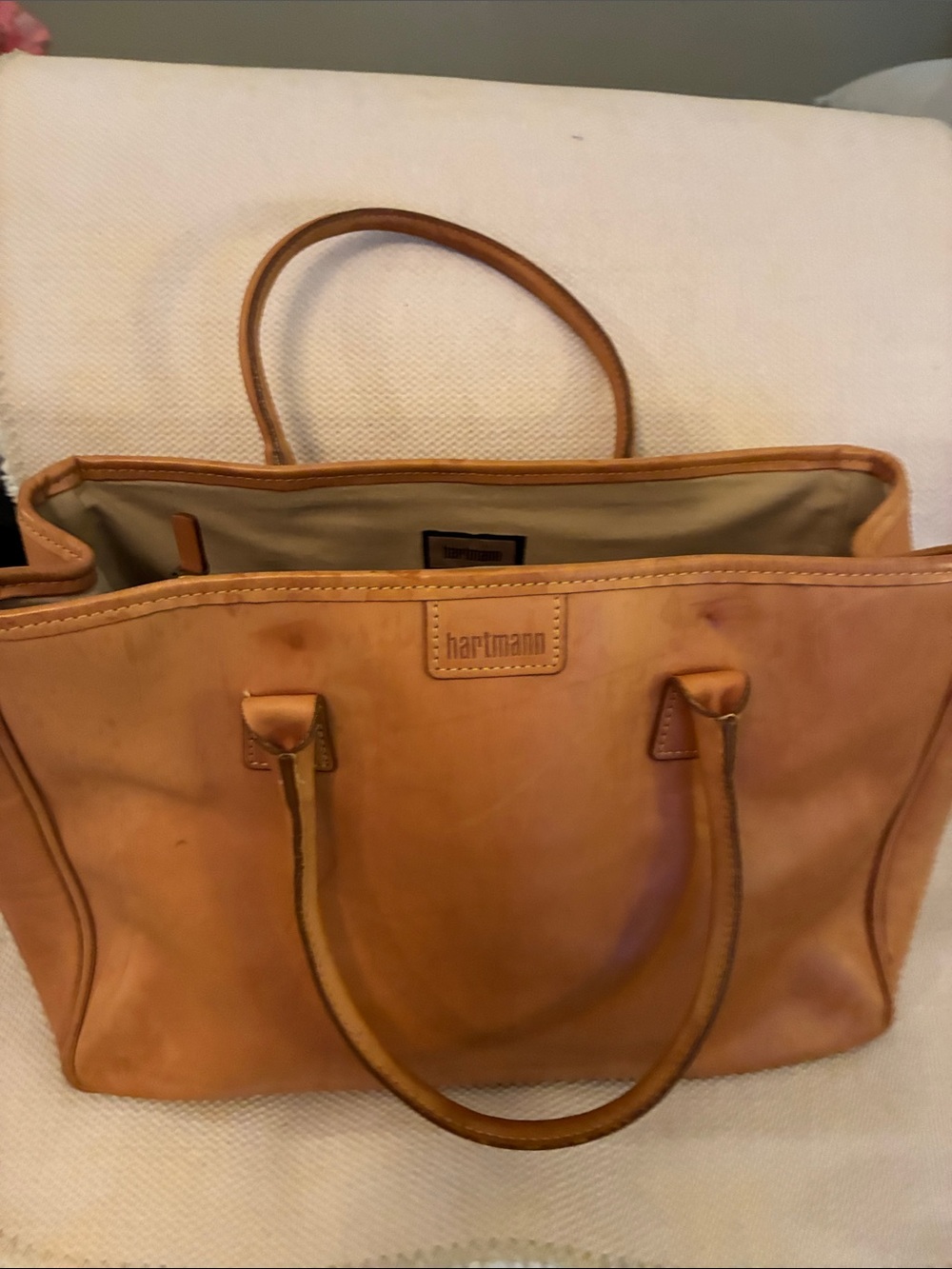 Vintage Hartmann Tan Leather Tote Bag Women's Carryall dual handles & logo patch